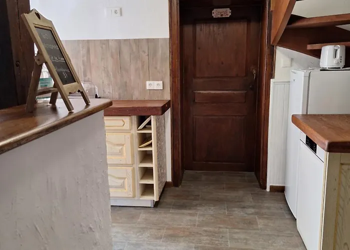 Maison Au Grenier D Abondance Dom wakacyjny *